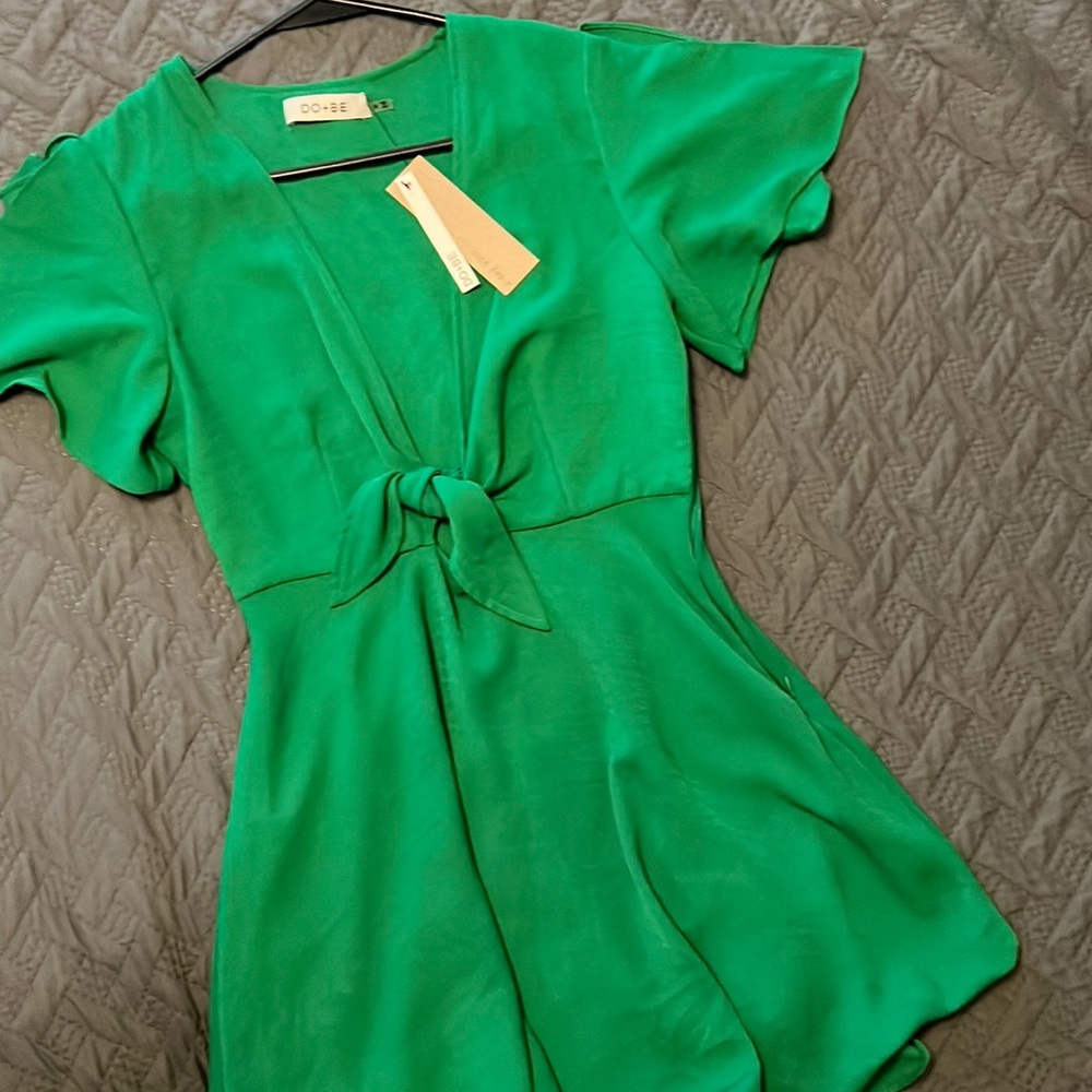 Green flutter dress!